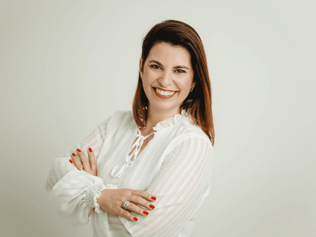 Profissional karina-rebelo-hofstatter